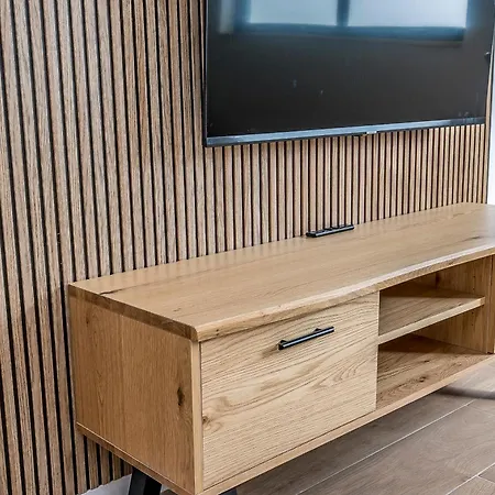 Charming & Modern Adriana شقة